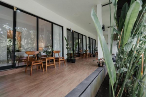 Dana's House